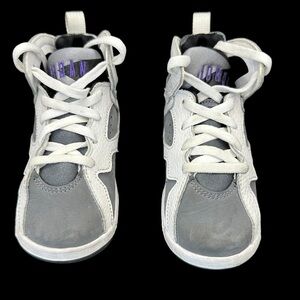Nike Air Jordan Kids Retro Sneakers White, Flint Gray, Purple Logo Size 8C